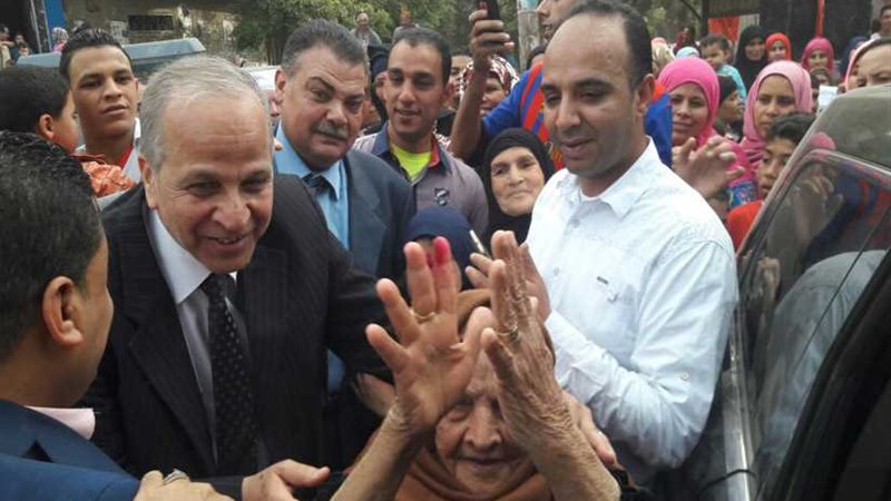 بالصور.. الناخبون