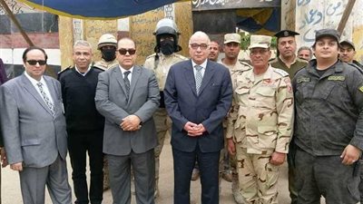 نائب رئيس مجلس الدولة بالغربية يتفقد عددًا من اللجان