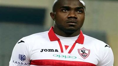 مدير الكرة بالزمالك يطمأن على 