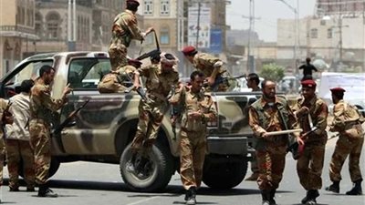 مواجهات عنيفة بين قوات الجيش اليمني والحوثيين في تعز
