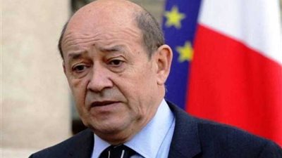 باريس : موسكو طردت 4 دبلوماسيين فرنسيين