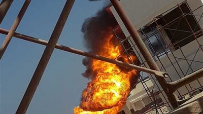 9 مصابين فى حريق خط غاز العين السخنة
