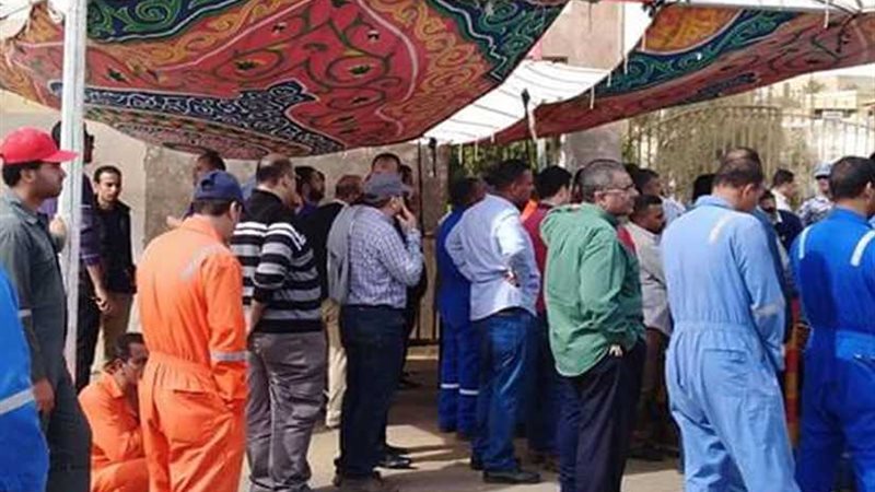 زحام شديد فى لجان