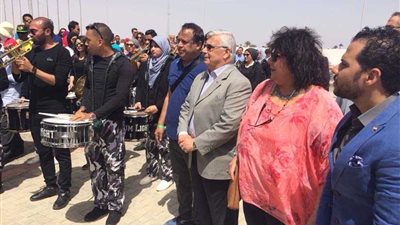 وزيرة الثقافة تشارك في مسيرة السلام بشرم الشيخ