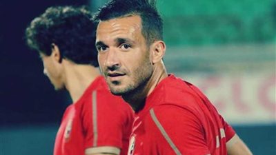 تدريبات تأهيلية لظهيري الأهلي.. وإكرامي وسليمان يكتفيان بالجري