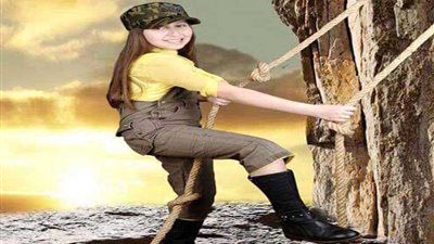 الطفلة ريماس مجدي تهدي أغنية 