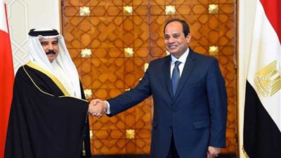 المتحدث الرئاسي: ملك البحرين يهنئ الرئيس السيسي بفوزه بفترة رئاسية ثانية