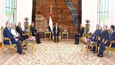 السيسي يؤكد مساندة مصر للعراق في استعادة الأمن الكامل على أراضيه