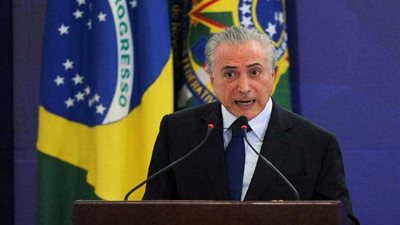 الرئيس البرازيلي: أعتز بأصولي العربية‎