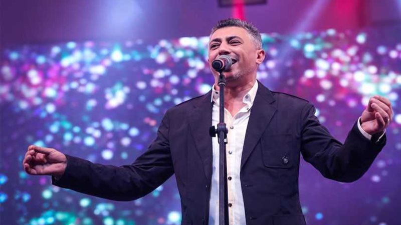 أغنيته يُحكى أنّ