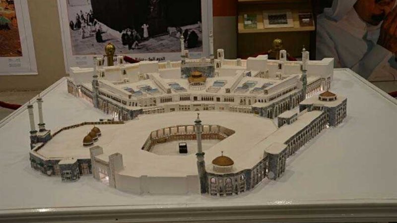 مجسمات الحرمين الشريفين