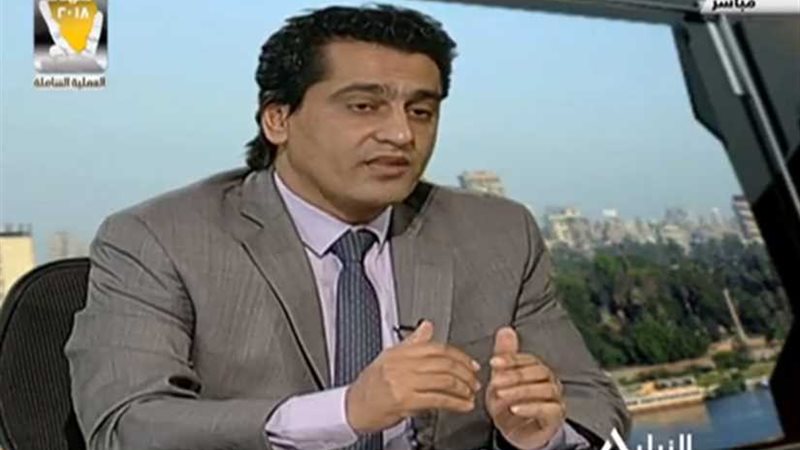 أيمن عبدالمجيد يوضح