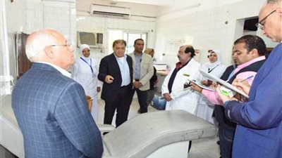 وزير الصحة يوجه برفع كفاءة الأجهزة بمستشفى بور فؤاد العام
