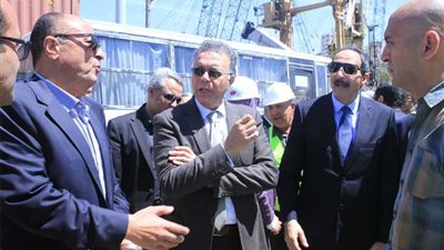وزير النقل: جراج متعدد الطوابق بميناء الإسكندرية بتكلفه 285 مليون جنيه