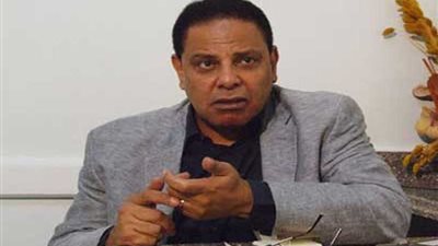 بلاغ ضد علاء الأسواني لمحاولته تشويه الدولة