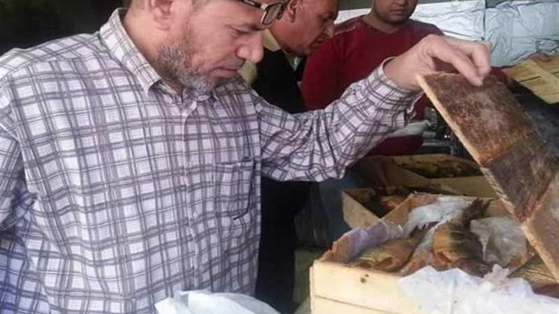 إعدام كميات من الأغذية