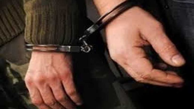 القبض على متهم بانتحال