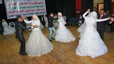 بالصور.. احتفالية محافظة سوهاج بيوم اليتيم على مسرح قصر الثقافة