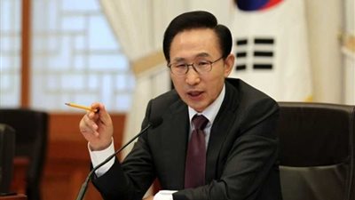 رئيس كوريا الجنوبية الأسبق يواجه تهم فساد