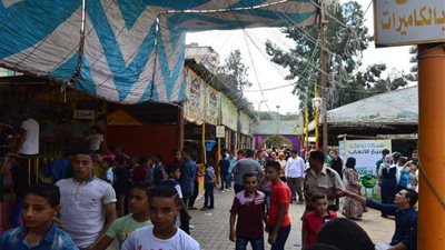 احتفالات عائلية بحدائق ومنتزهات الغربية