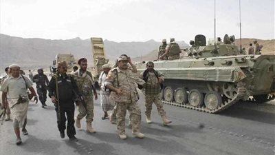 اندلاع معارك بين قوات الجيش اليمني وميليشيات الحوثي في حجة