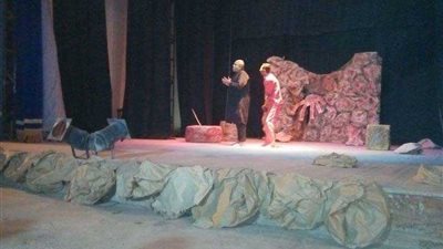 العرض المسرحي 