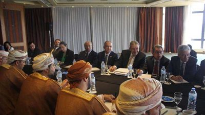 السويدي يؤكد ضرورة تعزيز العلاقات مع عُمان