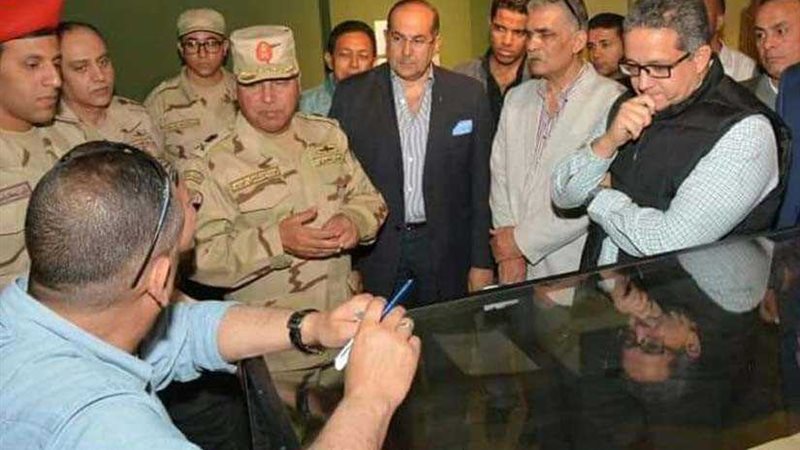 وزير الآثار يتفقد