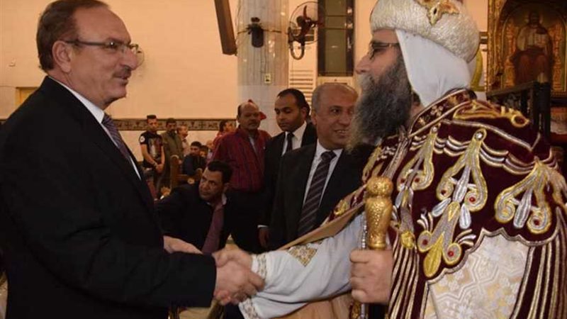 قداس القيامة ببنى