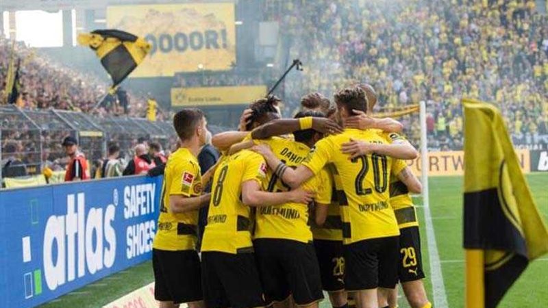 دورتموند يفوز على