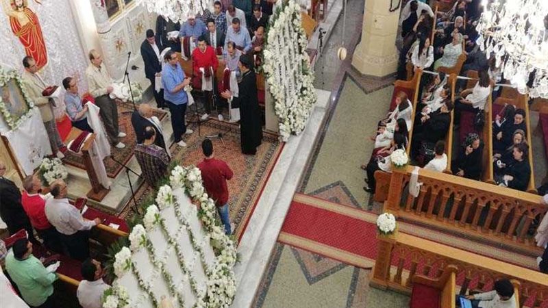 زفة أيقونات الشهداء