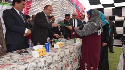 محافظ بني سويف للشباب: 