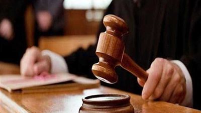 براءة سائق وعاملين من سرقة بالإكراه وحيازة سلاح أعلى كوبرى الساحل