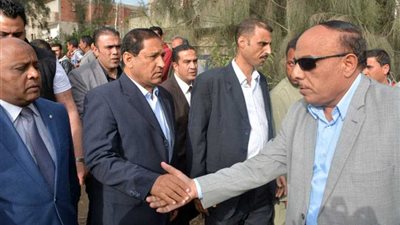 محافظ الغربية ومدير الأمن يتقدمان جنازة شهيد عمليات سيناء