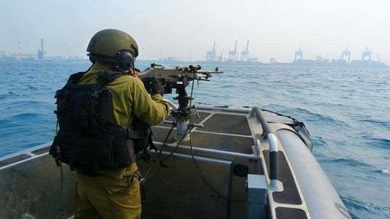 بحرية الاحتلال تستهدف