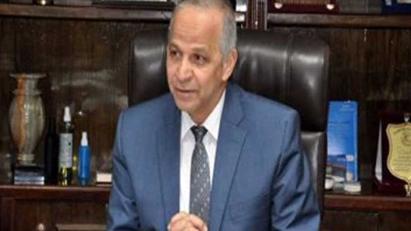 حل أزمة العاملين