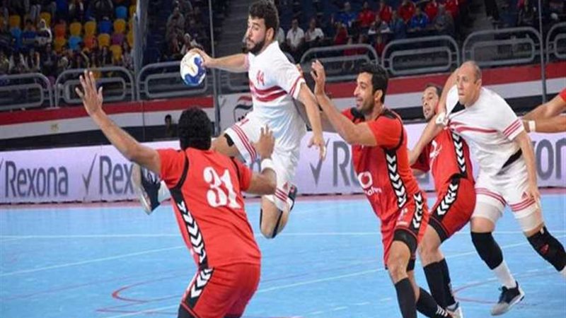 مرتضى منصور يُهنئ