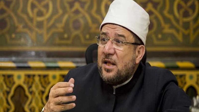 وزير الاوقاف يلتقي