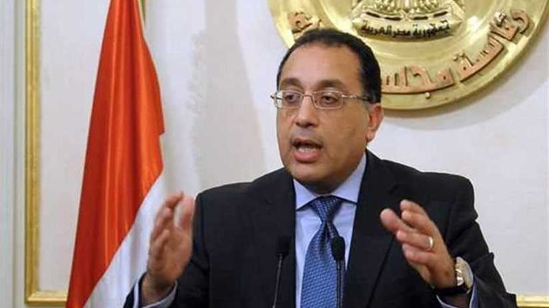 وزير الإسكان يتابع