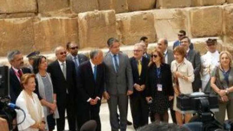 وزير الآثار يرافق