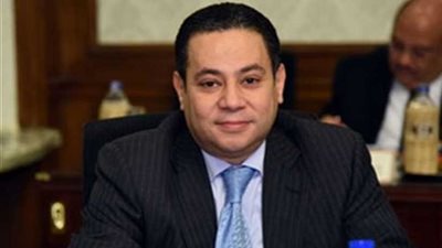 وزير قطاع الأعمال يوضح لـ