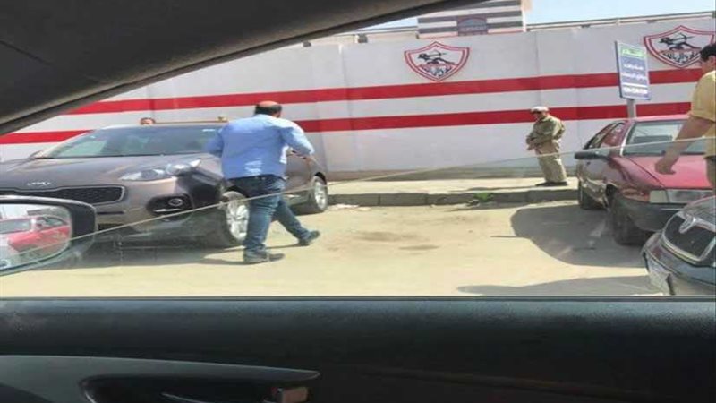 هشام يكن يتعرض للسرقة