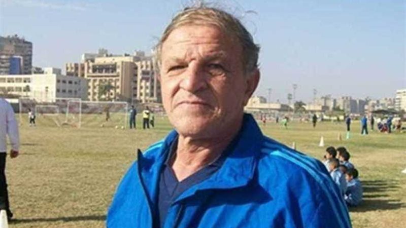 نجم الأهلي الأسبق: