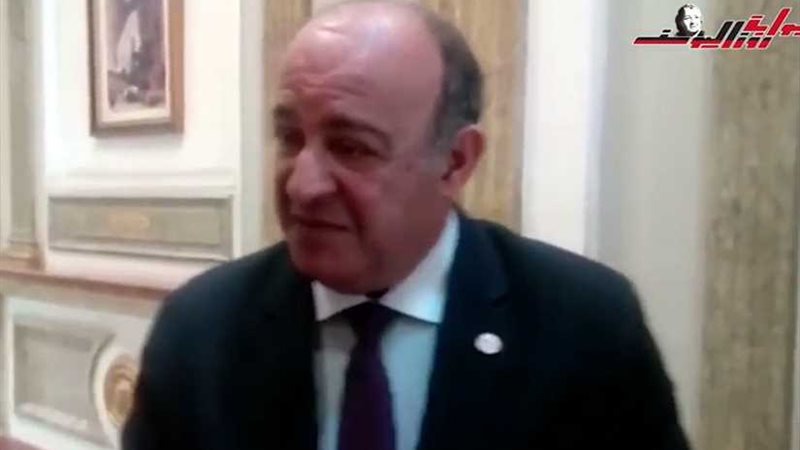 مرشد: لا بديل عن