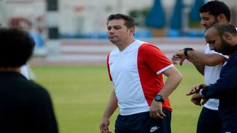 خالد جلال يعلن قائمة