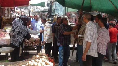 رفع 432 إشغال طريق في حملة مكبرة بالبحيرة