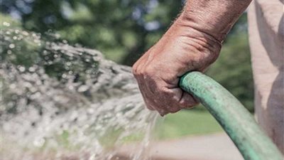 غرامة 1000 جنيه ثم قطع الخدمة للمسرفين في مياه الشرب بالمنيا