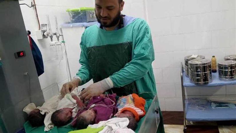 قناوية تنجب 4 توائم