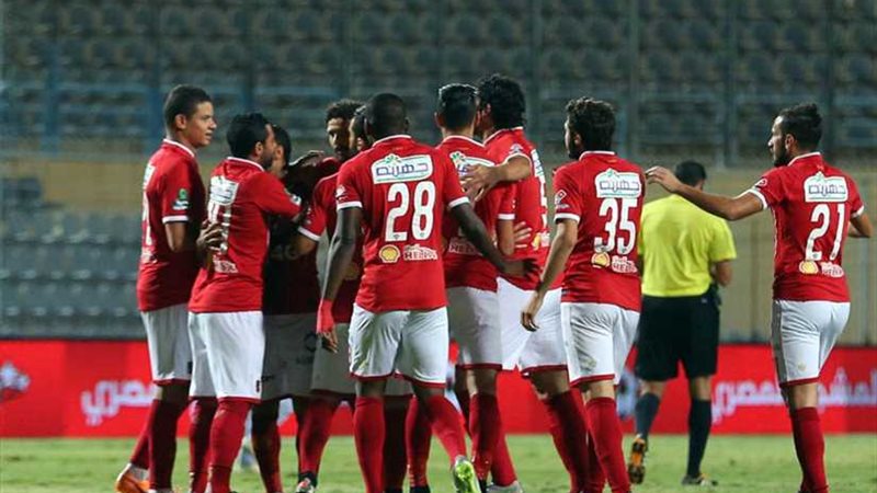 الأهلي يواصل ضرب