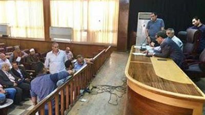 سكرتير عام كفر الشيخ يناقش شكاوى المواطنين